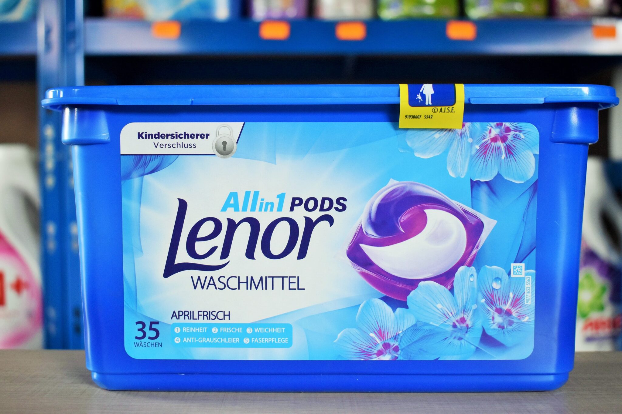 Lenor All In Universal Kapsu Ki Do Prania Szt Am Chem